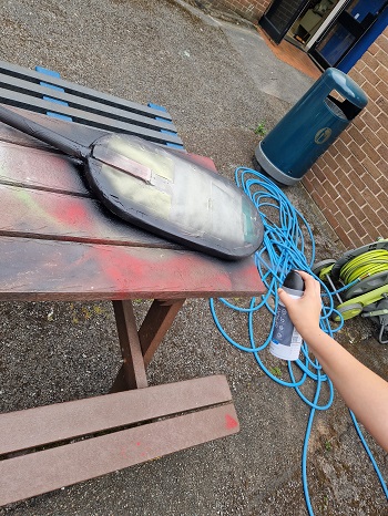 spray paining 350